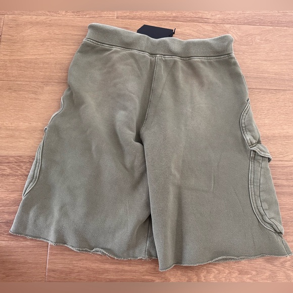 R13 Multipocket Relaxed Sweatshorts Faded Olive Green - Size S/ Waist 29” - Picture 7 of 9